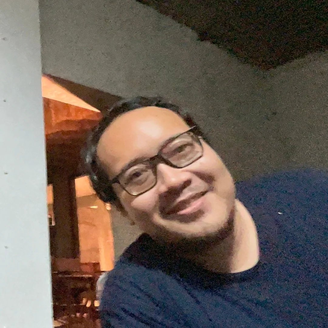 Bob, solo builder of zippp.link